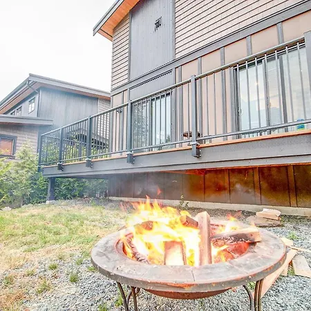 Port Renfrew Vacation Rentals Room photo