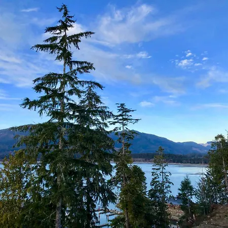 Port Renfrew Vacation Rentals Exterior photo