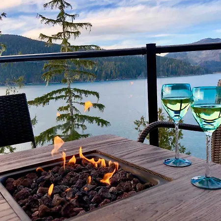 Port Renfrew Vacation Rentals Exterior photo