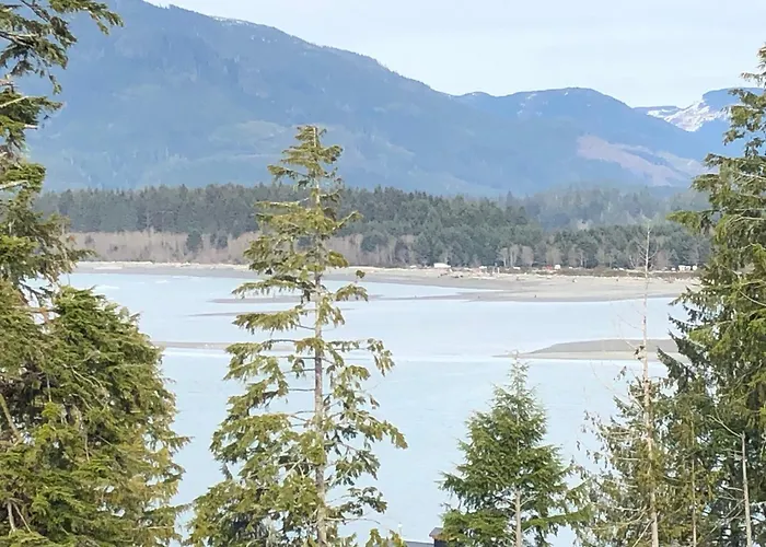 Port Renfrew Vacation Rentals