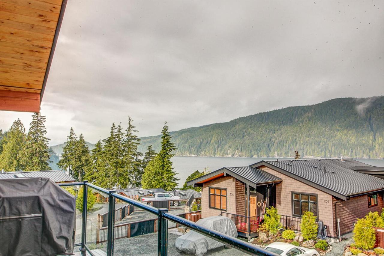Vacation Holiday home Port Renfrew