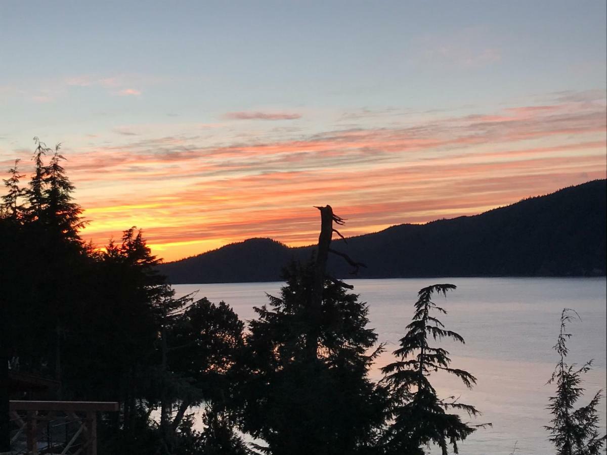 Vacation * Port Renfrew